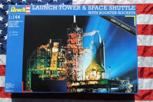REV04911 LAUNCH TOWER & SPACE SHUTTLE with BOOSTER ROCKETS